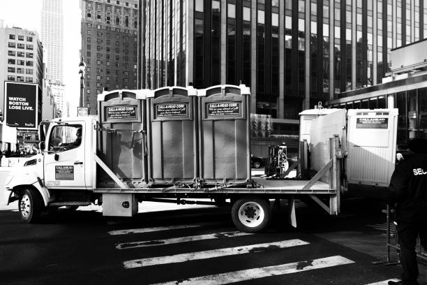 Portable Toilet Options We Offer in Steep Falls, ME